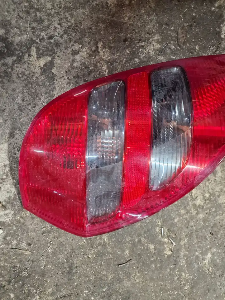Mercedes-Benz A W169 (2004 - 2012) 1698200964 Задний фонарь в кузове — фото 4