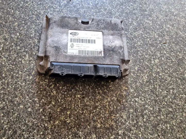 Renault Trafic II (X83) (2002 - 2014) 8200645578 Модуль комфорта — фото 2