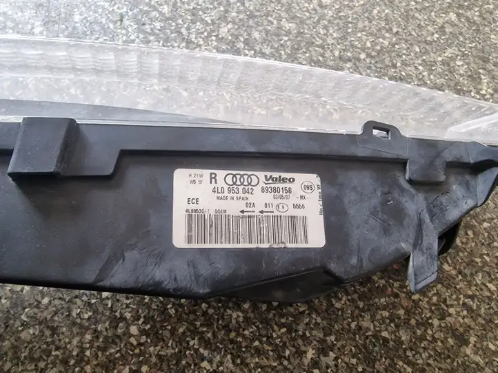 Audi Q7 4L (2005 - 2009) 4L0953042 Указатель поворота передний — фото 2