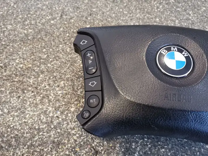 BMW 5 E39 (1996 - 2003) Подушка безопасности руля — фото 3