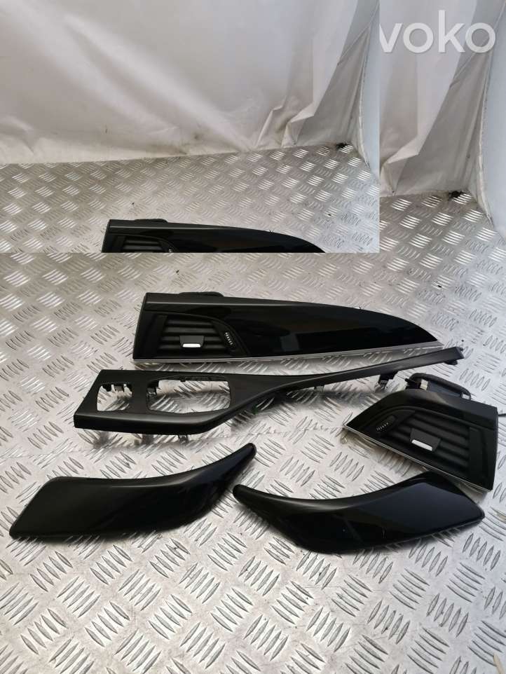 BMW 2 F22 F23 (2013 - 2017)  9286753 Комплект отделки дверей
