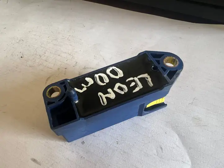 Seat Leon (1M) (1998 - 2006) 1J0909606E Датчик удара SRS — фото 4