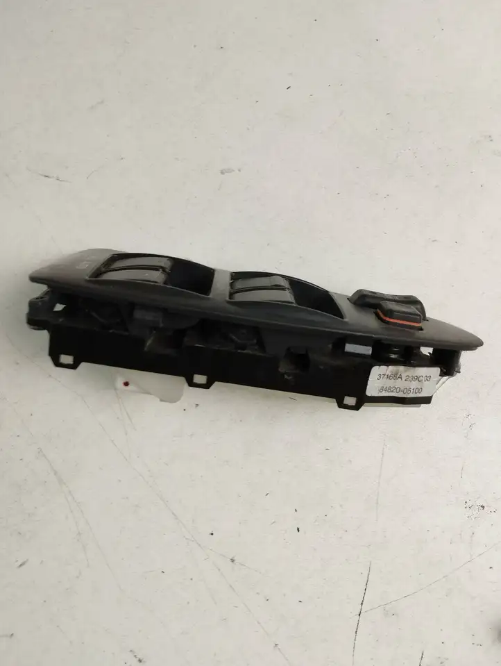 Toyota Avensis T250 (2006 - 2009) 8480205210B0 Блок кнопок стеклоподъемников — фото 6