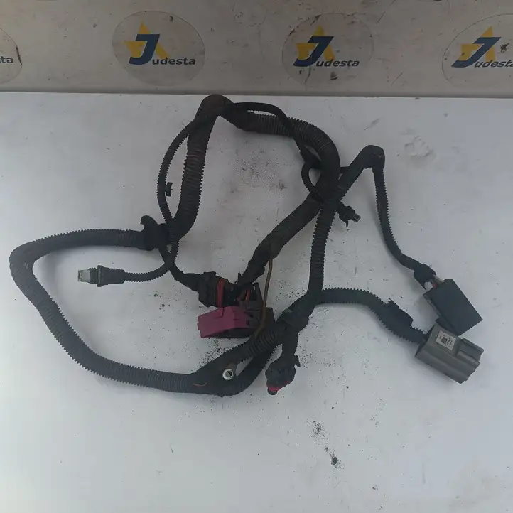 Opel Astra H (2004 - 2009) 13125789 Прочая электропроводка — фото 1