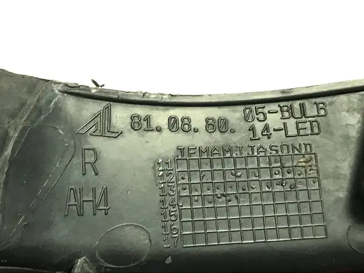 Audi A3/S3 8V (2012 - 2016) 8V4945096C Задний фонарь в кузове — фото 4
