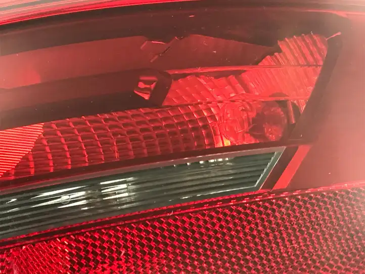 Audi A3/S3 8V (2012 - 2016) 8V4945096C Задний фонарь в кузове — фото 8