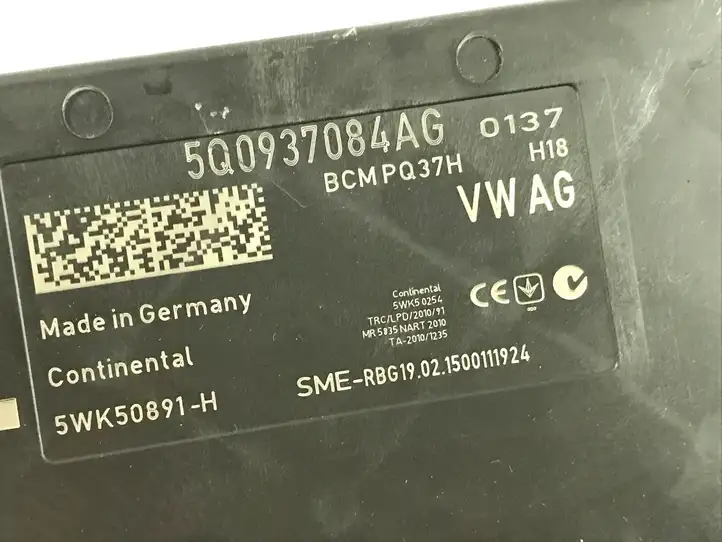 Audi A3/S3 8V (2012 - 2016) 5Q0937084AG Модуль комфорта — фото 3
