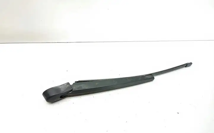 BMW 3 E90 E91 (2005 - 2012) 7118206 Поводок заднего стеклоочистителя — фото 1