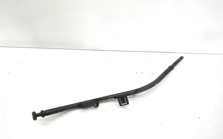 BMW 3 E90 E91 (2005 - 2012) 7797998 Измеритель уровня масла — фото 2