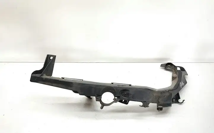 BMW 3 E90 E91 (2005 - 2012) 7116707 Кронштейн передней фары — фото 1
