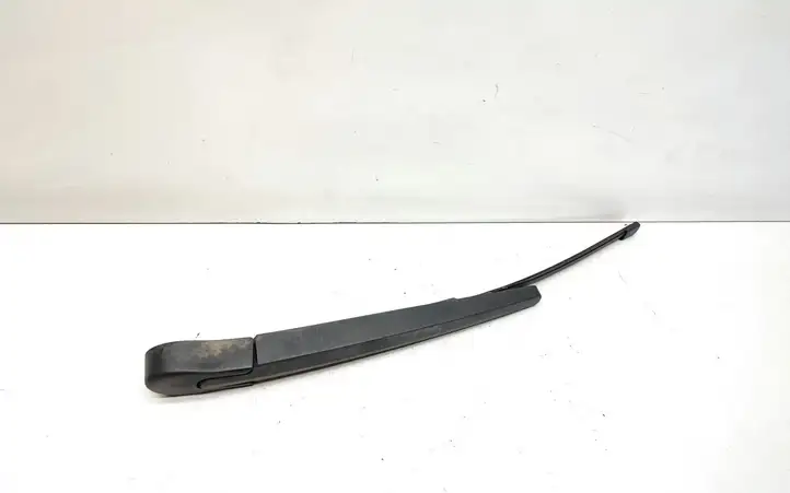 BMW 3 E90 E91 (2005 - 2012) 7118206 Поводок заднего стеклоочистителя — фото 1