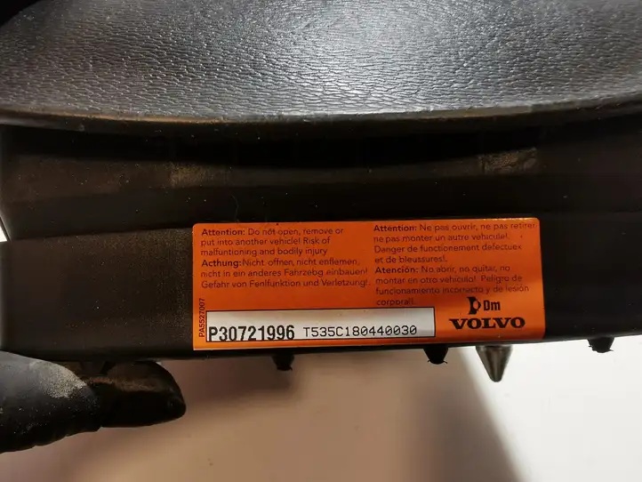 Volvo V70 (2007 - 2013) 30721996 Подушка безопасности руля — фото 4