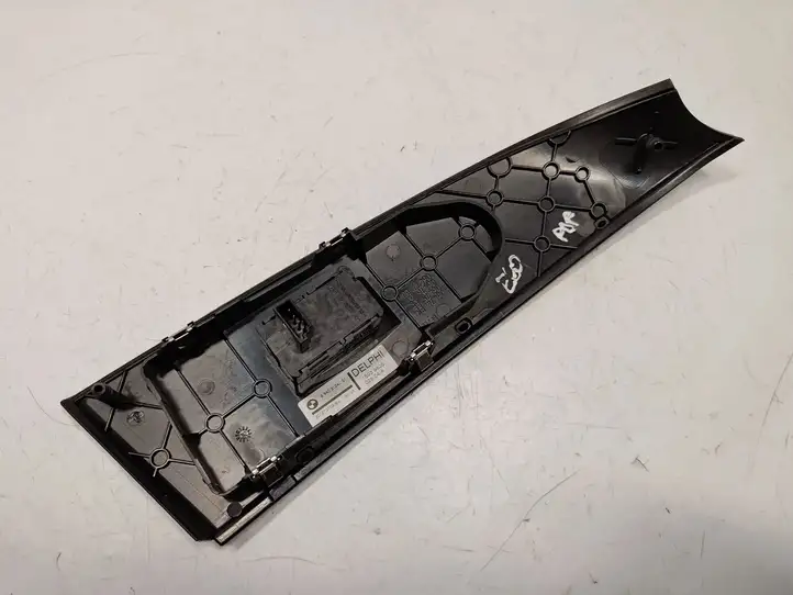 BMW 5 E60 E61 (2004 - 2010) 6940313 Кнопка стеклоподъемников — фото 2