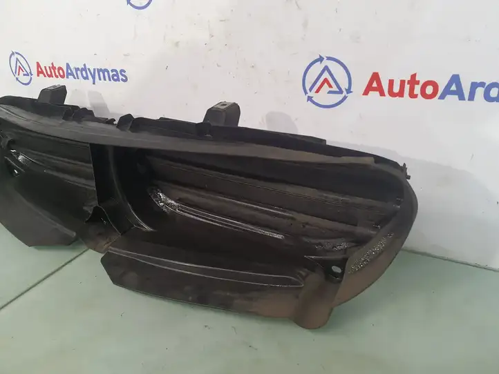 BMW 6 E63 E64 (2002 - 2010) 7009714 Дефлектор воздуха — фото 4