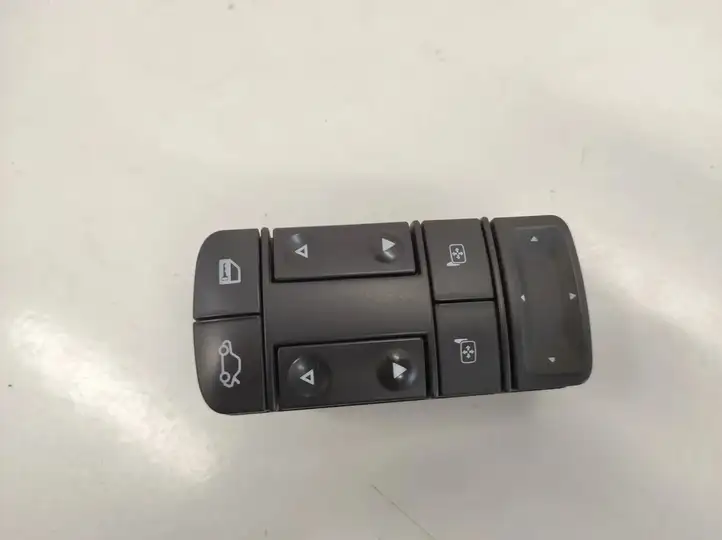 Opel Vectra C (2002 - 2005) 09185952 Блок кнопок стеклоподъемников — фото 1