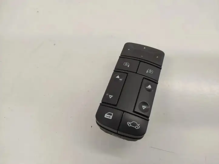 Opel Vectra C (2002 - 2005) 09185952 Блок кнопок стеклоподъемников — фото 2