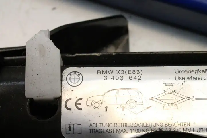 BMW X3 E83 (2003 - 2010) 3403642 Прочие детали салона — фото 7