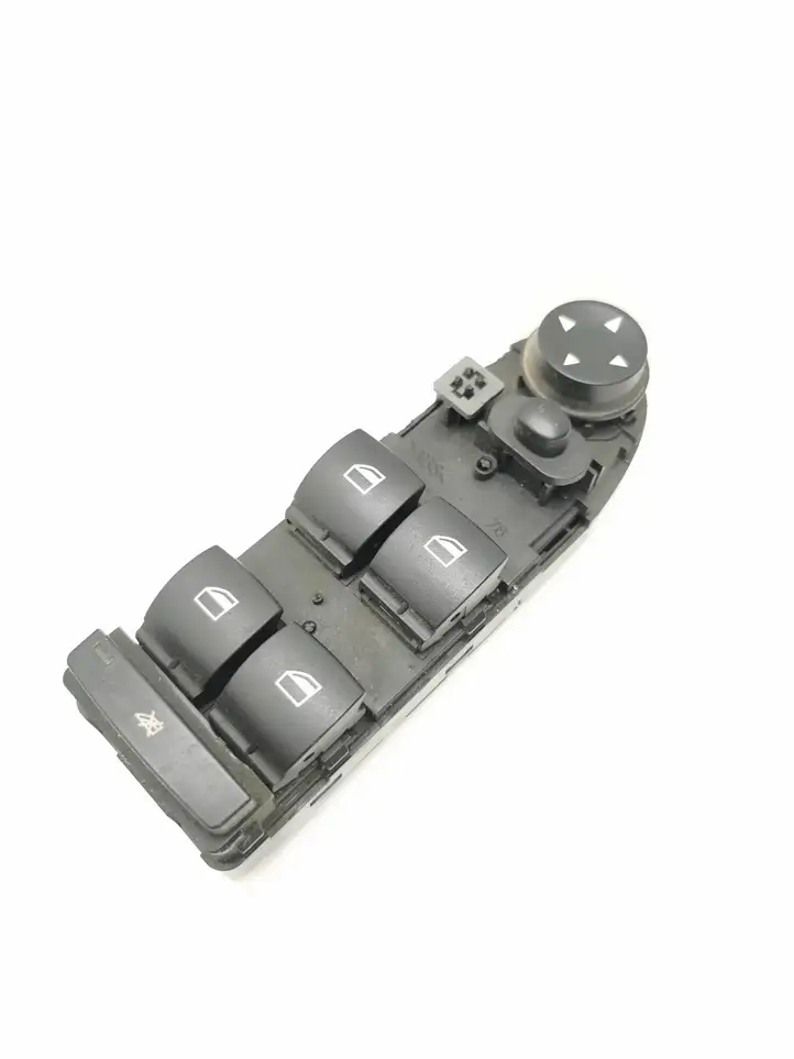 BMW 5 E60 E61 (2004 - 2010) 9122110 Кнопка стеклоподъемников — фото 1