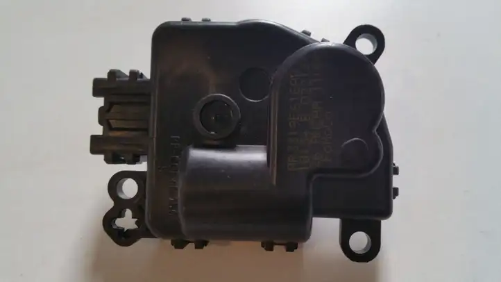 Ford Mustang V (2005 - 2014) AR3319E616AB Двигатель задвижки потока воздуха — фото 1