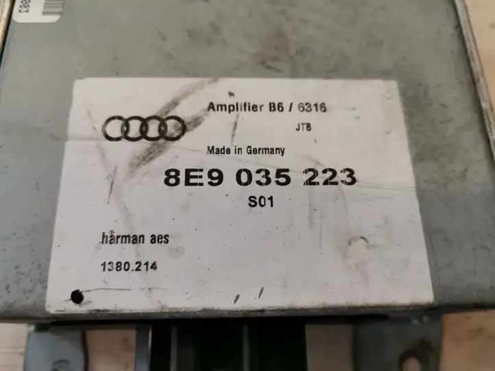 Audi A4 S4 B7 8E 8H (2004 - 2009) 8E9035223 Усилитель звука — фото 2
