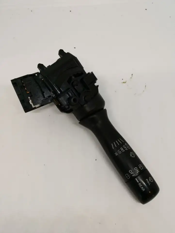 Toyota Yaris (2005 - 2009) 17F003LH Переключатель стеклоочистителей — фото 1