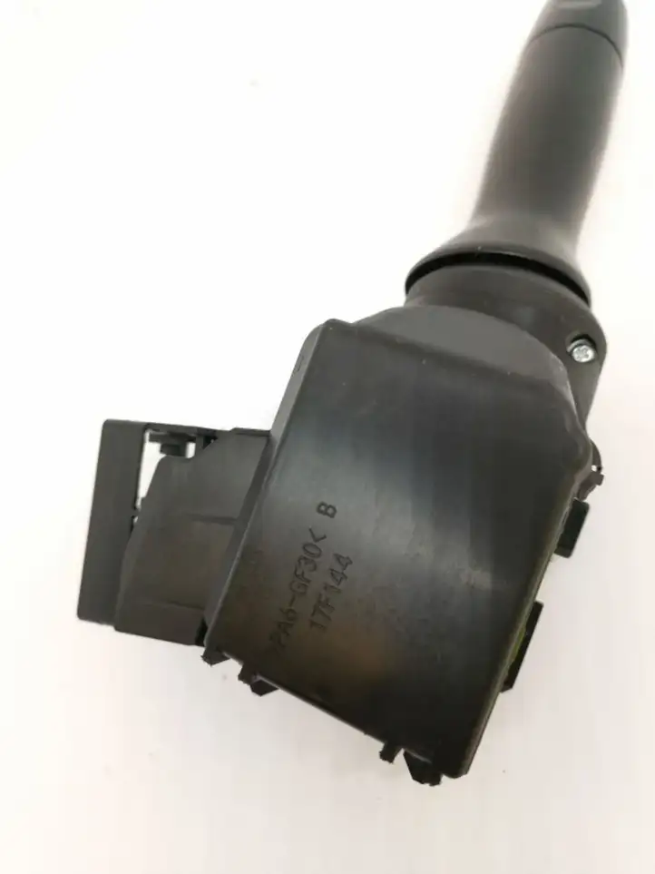 Toyota Yaris (2005 - 2009) 17F003LH Переключатель стеклоочистителей — фото 2