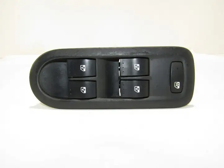 Renault Megane II (2002 - 2005) Кнопка стеклоподъемников — фото 1