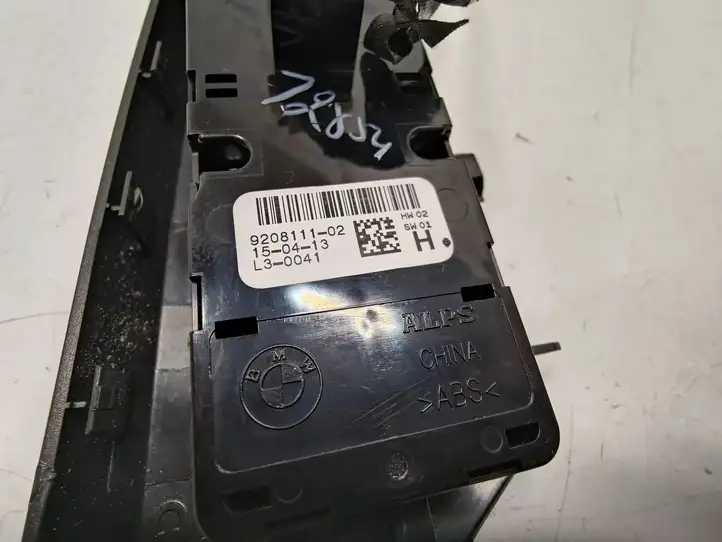 BMW X3 F25 (2010 - 2017) 9208111 Блок кнопок стеклоподъемников — фото 2