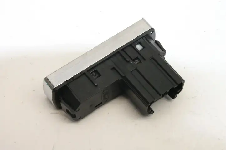 Ford Mondeo MK IV (2007 - 2014) BS7T18K574AA Кнопка обогрева стекла — фото 3