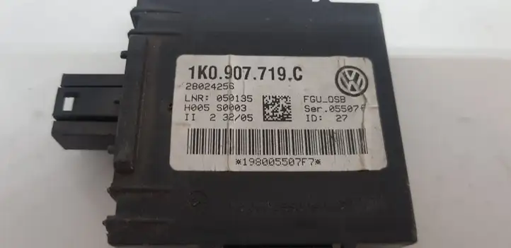 Volkswagen Touran I (2003 - 2010) 1K0907719C Прочие блоки управления — фото 2