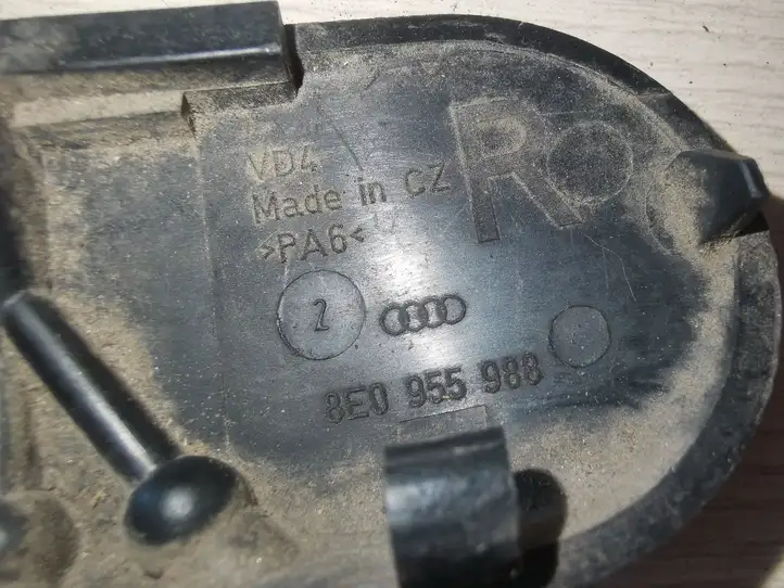 Audi A4 S4 B6 8E 8H (2000 - 2006) 8E0955988 Форсунка омывателя лобового стекла — фото 3