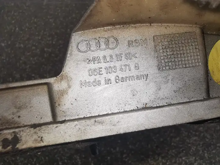 Audi A6 S6 C6 4F (2004 - 2008) 06E103471G Крышка головки блока цилиндров — фото 3
