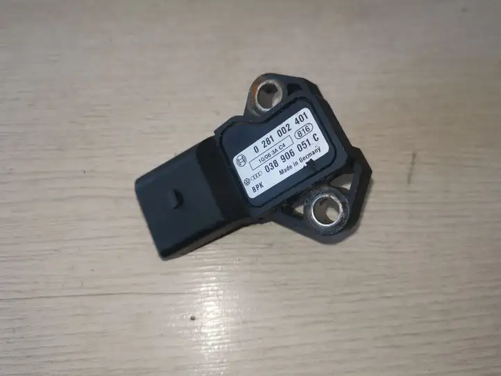 Volkswagen Multivan T5 (2003 - 2015) 0281002401 Датчик давления воздуха впуска — фото 1