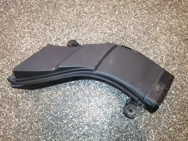 Mercedes-Benz SL R231 (2012 - 2019) A2760902537 Детали воздухозаборника — фото 1
