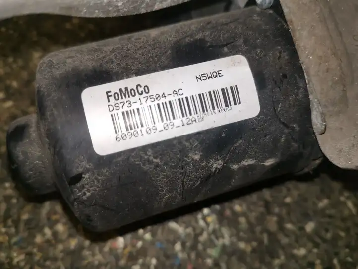 Ford Fusion II (2013 - ) DS7317504AC Двигатель стеклоочистителей — фото 2