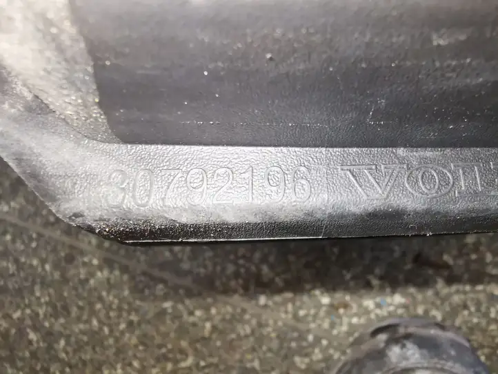 Volvo S60 (2010 - 2013) 30792196 Корпус воздушного фильтра — фото 4