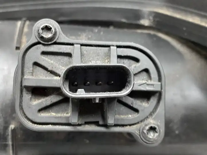 BMW 1 F20 F21 (2011 - 2019) 7597582 Корпус воздушного фильтра — фото 4