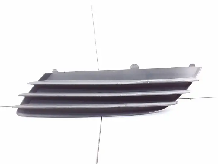 Opel Astra H (2004 - 2009) 13117250 Нижняя решетка переднего бампера — фото 1