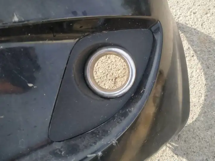 Kia Ceed (2006 - 2010) Нижняя решетка переднего бампера — фото 1