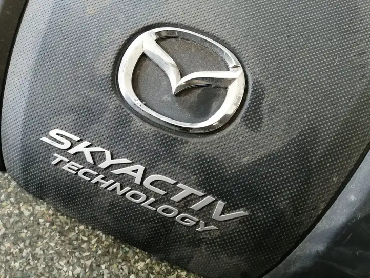 Mazda CX-3 (2015 - 2018) Крышка двигателя декоративная — фото 3