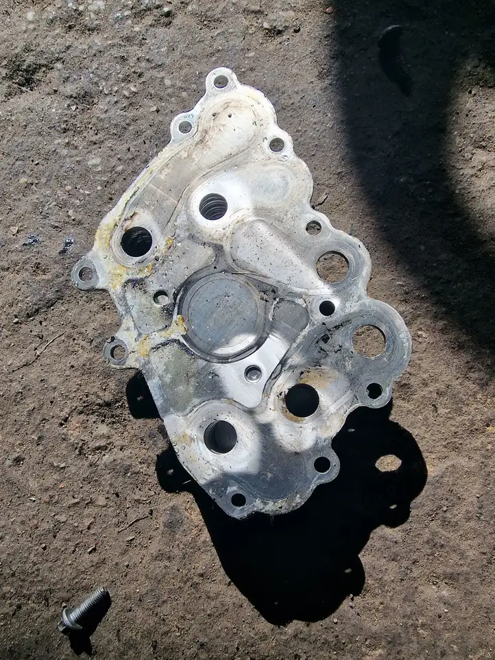 Mercedes-Benz A W169 (2004 - 2012) 6401800765 Кронштейн масляного фильтра — фото 3