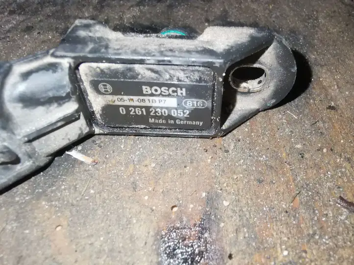 Peugeot 207 (2006 - 2009) 0261230052 Датчик давления воздуха впуска — фото 3