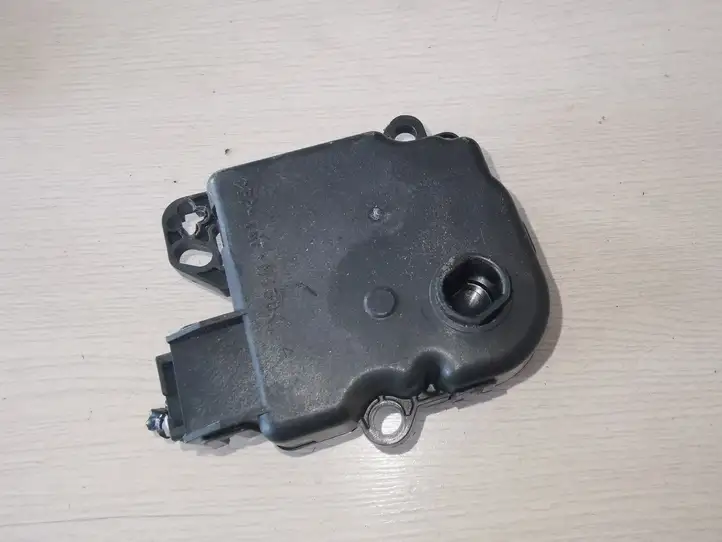 Nissan Quest (2003 - 2009) VP5ASH19E616AA Двигатель задвижки потока воздуха — фото 1