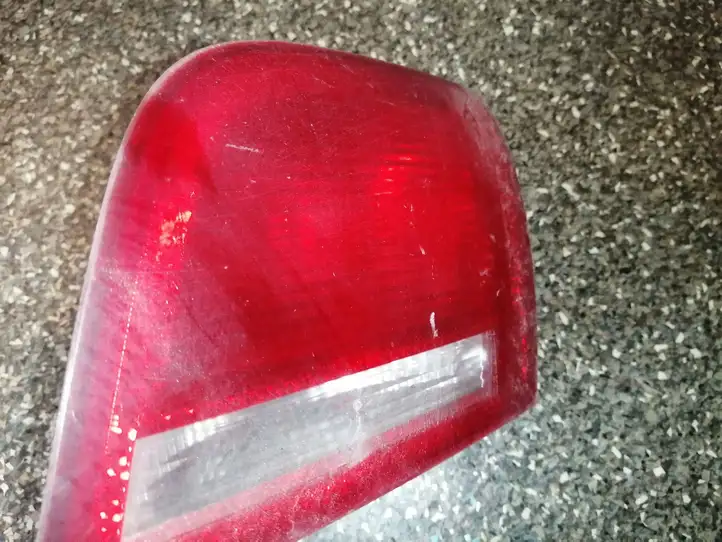 Audi A3/S3 8P (2004 - 2008) 8P4945094B Задний фонарь в крышке багажника — фото 2