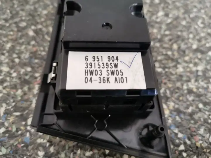 BMW 5 E60 E61 (2004 - 2010) 6951904 Кнопка стеклоподъемников — фото 4