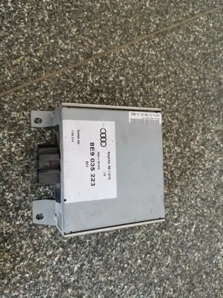 Audi A4 S4 B7 8E 8H (2004 - 2009) 8E9035223 Усилитель звука — фото 1