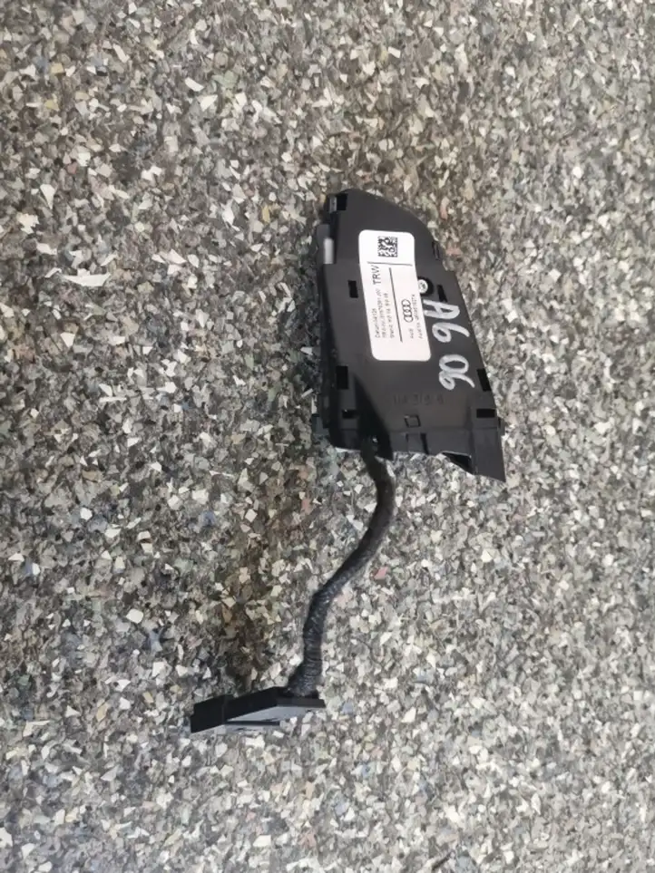 Audi A6 S6 C6 4F (2004 - 2008) 4F0951527A Кнопки на рулевом колесе — фото 3