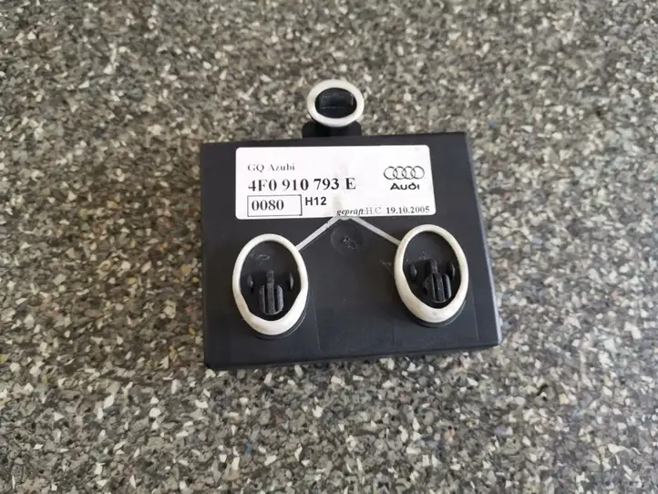Audi A6 S6 C6 4F (2004 - 2008) 4F0959793E Блок управления дверью — фото 3