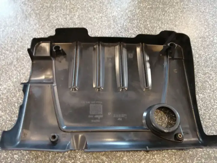 Opel Signum (2002 - 2008) 55350600 Крышка двигателя декоративная — фото 3