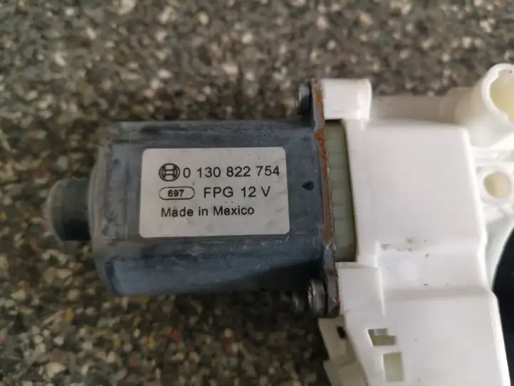 Mercedes-Benz ML W166 (2012 - 2017) A1669060201 Мотор стеклоподъемника передний — фото 4